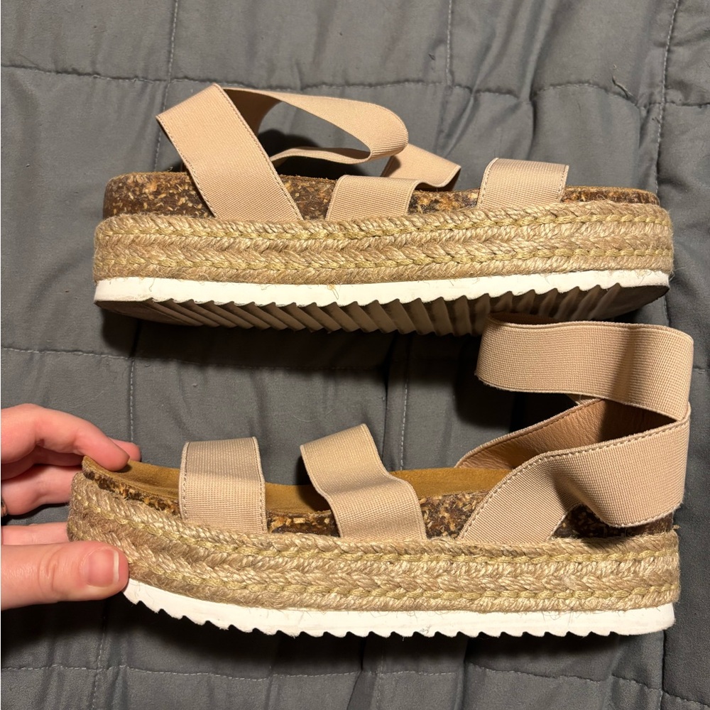 STEVE MADDEN Women's Kimmie Tan Strappy Platform Sandals Size 9 - Picture 7 of 8